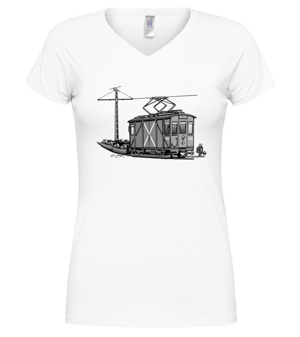  model  pe tricou
