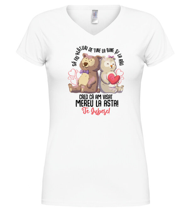  model  pe tricou