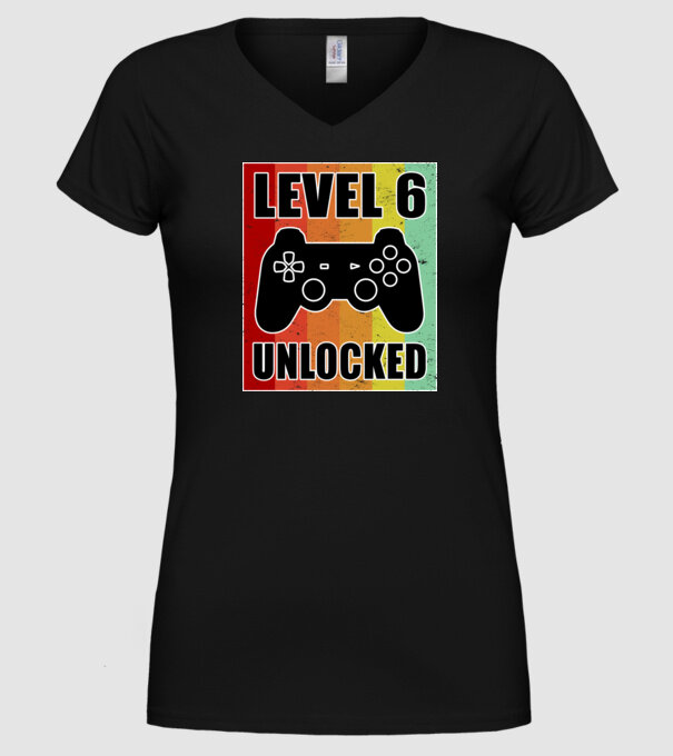 level 6 unlocked retro gamer model negru pe tricou