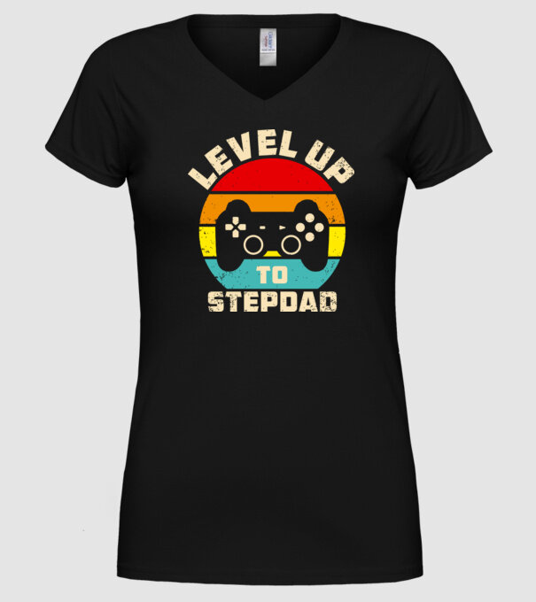 Level Up Stepdad model negru pe tricou