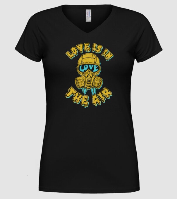 Love is in the air model negru pe tricou