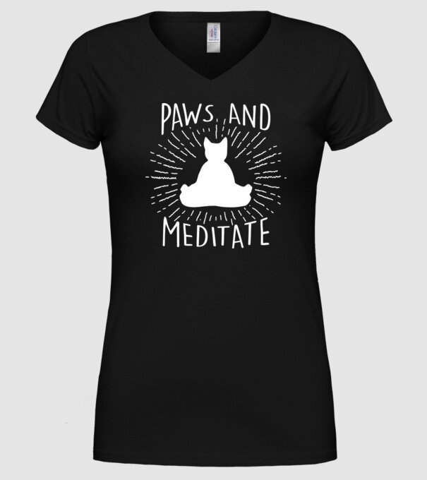 Pisică Meditând model negru pe tricou