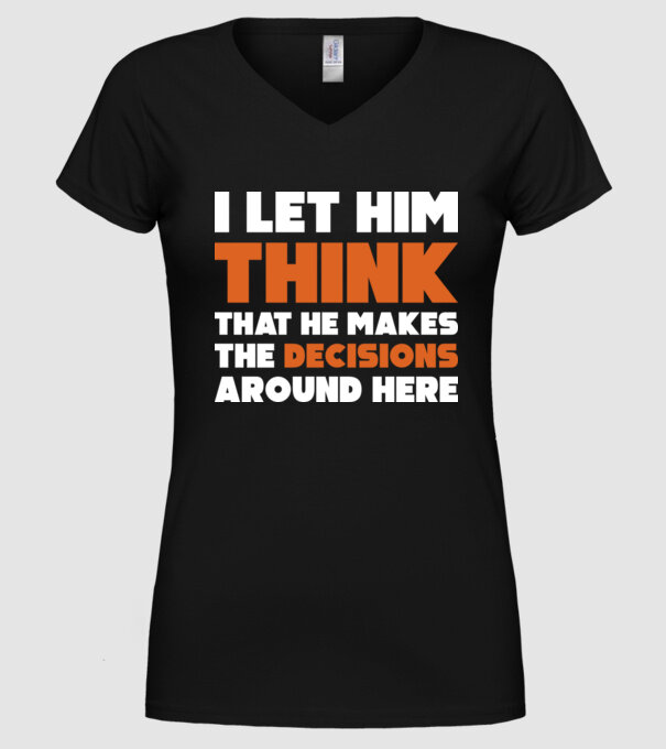 Motiv cuplu I let him think model negru pe tricou
