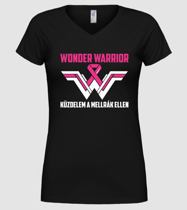 WONDER WARRIOR model negru pe tricou
