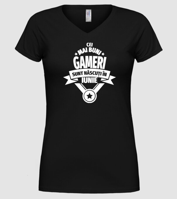 Cei mai buni gameri sunt născuți în iunie model negru pe tricou