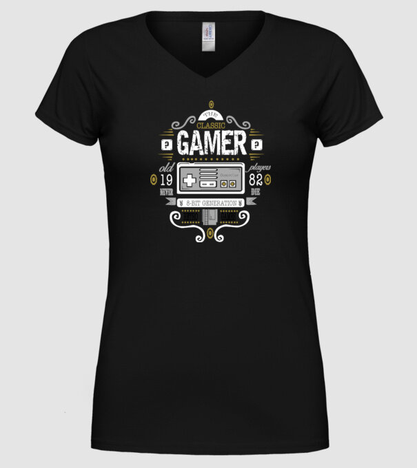 Classic Gamer model negru pe tricou
