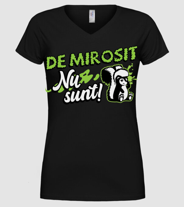 De mirosit nu sunt model negru pe tricou