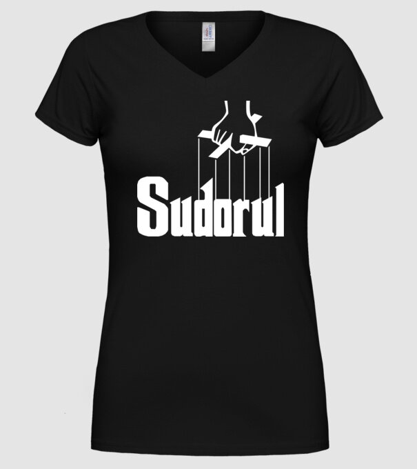 Sudorul model negru pe tricou