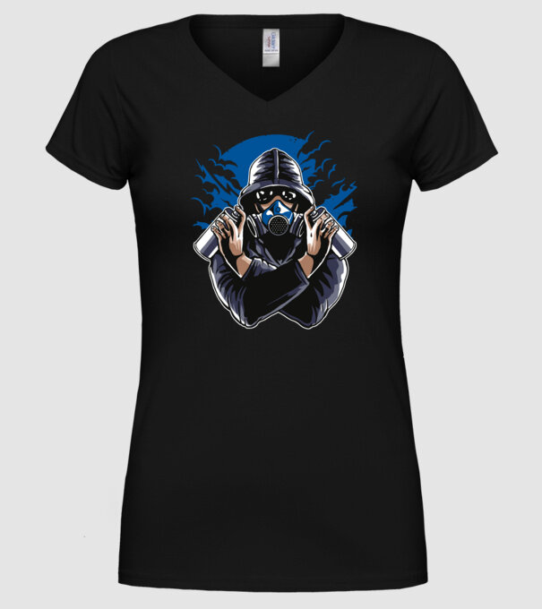 Graffiti model negru pe tricou