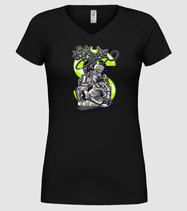 Graffiti model negru pe tricou