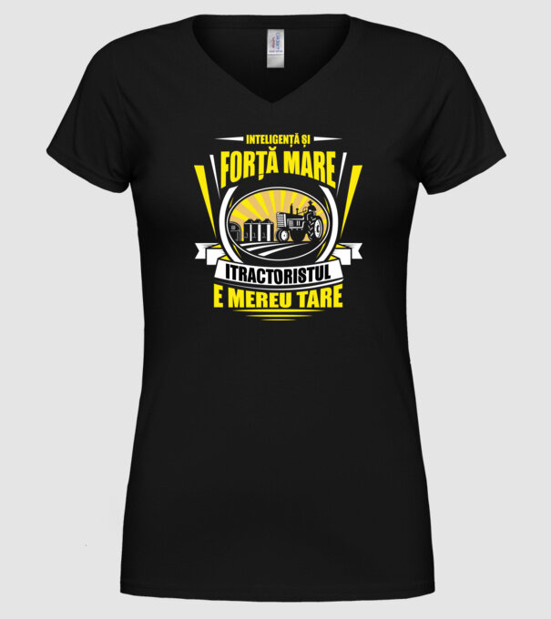 Inteligență și forță mare, tractoristul e mereu tare model negru pe tricou