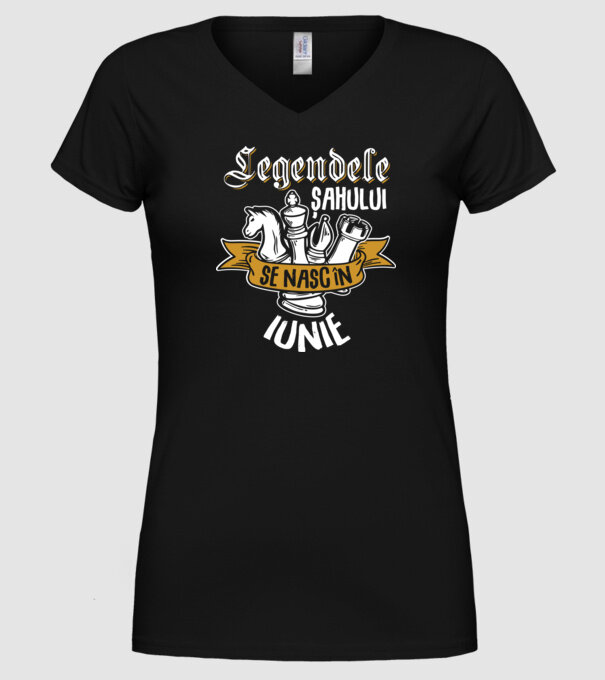 Legendele șahului se nasc în iunie model negru pe tricou