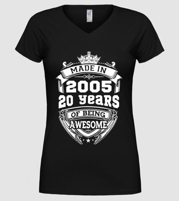 Made in awesome 2005 model negru pe tricou