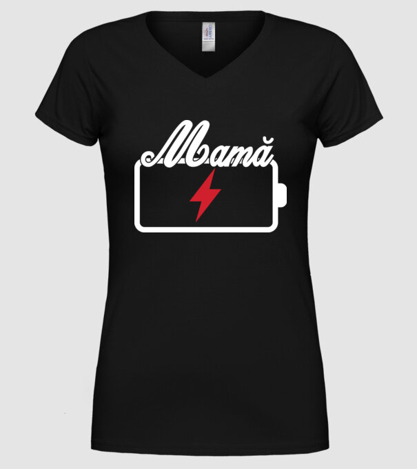 Mamă la încărcat model negru pe tricou