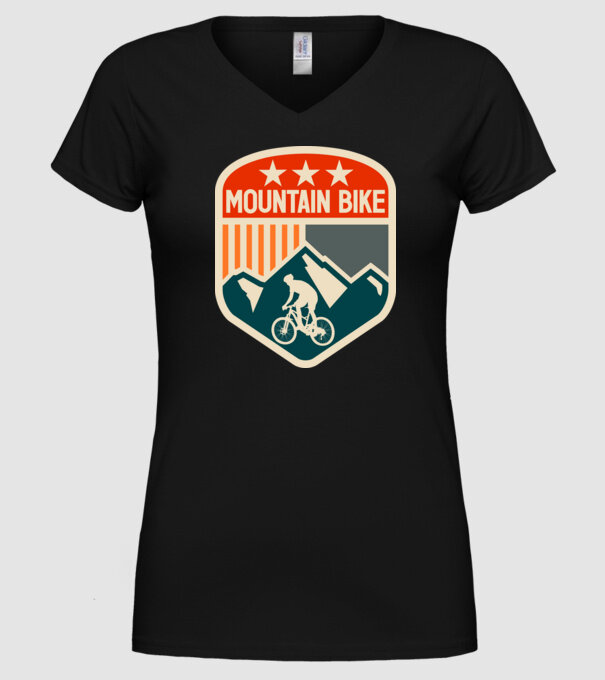 Mountain Bike model negru pe tricou