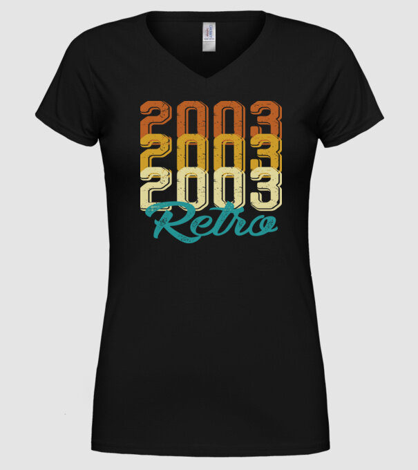 Retro 2003 model negru pe tricou
