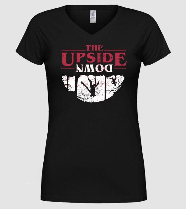 the upside down logo model negru pe tricou