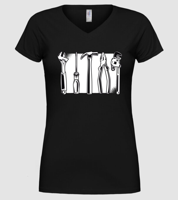 Tools model negru pe tricou