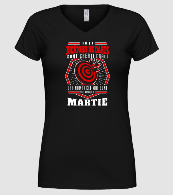 Toți jucătorii de darts sunt creați egali, dar numai cei mai buni sunt născuți în martie. model negru pe tricou