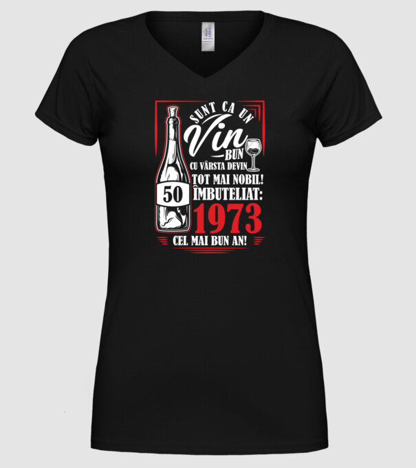 Un Vin Bun 1975 - Negru model negru pe tricou