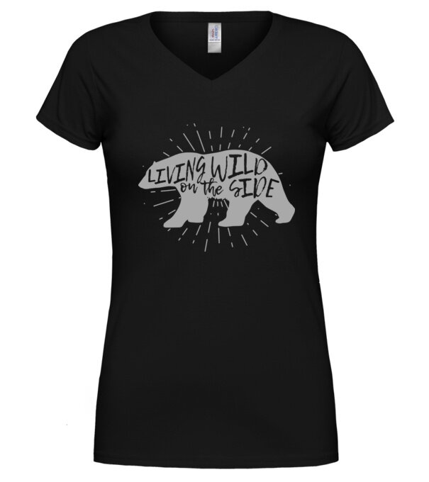  model  pe tricou