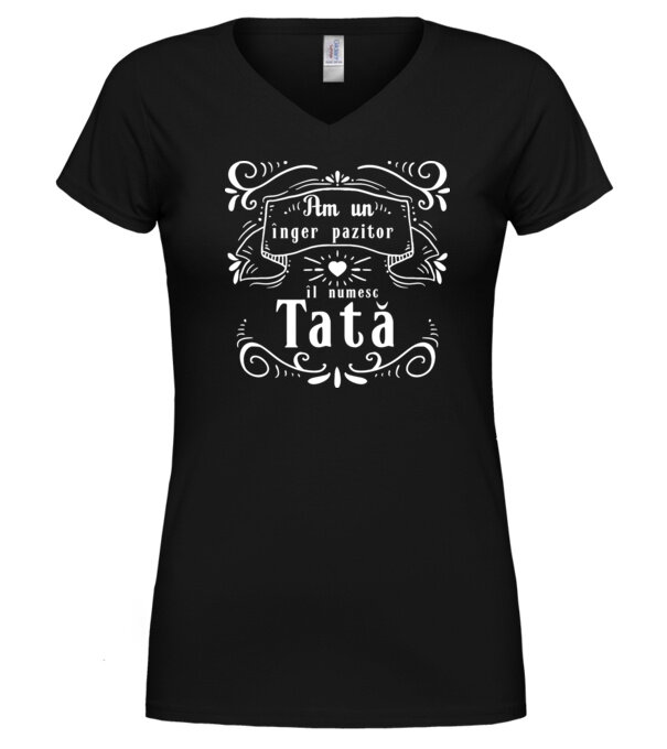  model  pe tricou