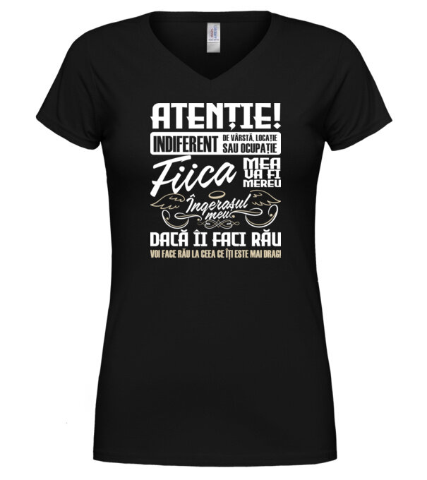  model  pe tricou