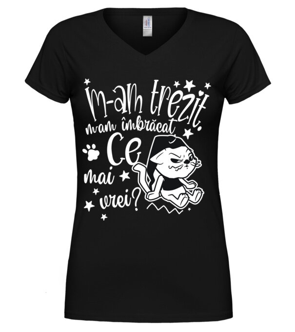 model  pe tricou