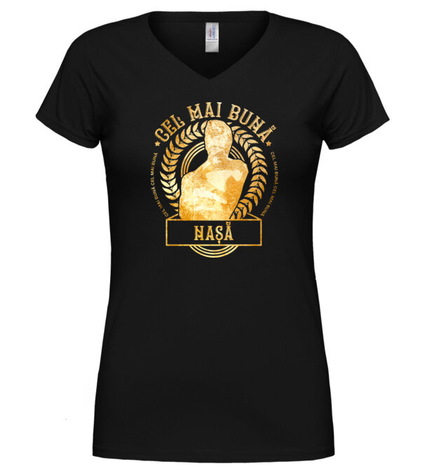  model  pe tricou