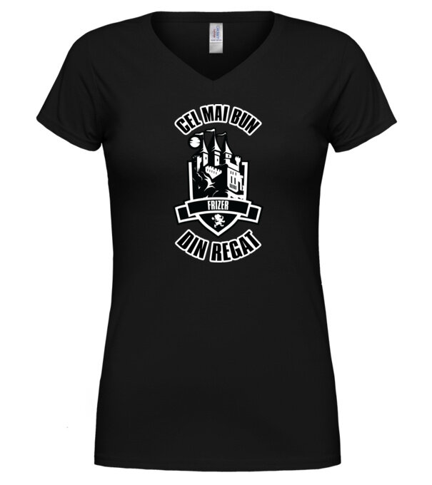  model  pe tricou