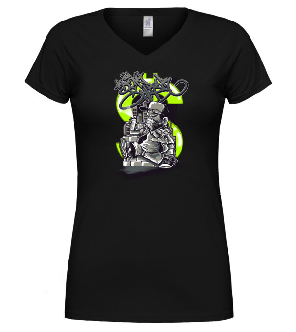  model  pe tricou
