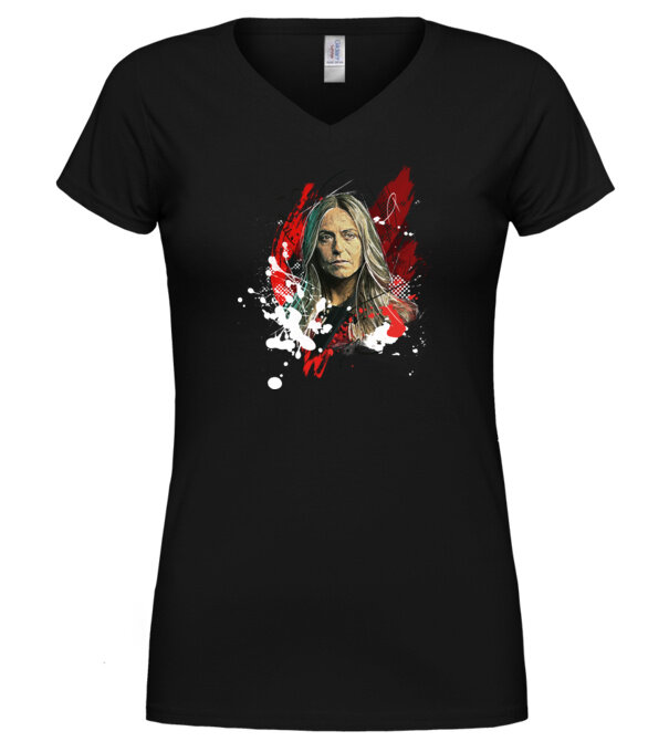  model  pe tricou