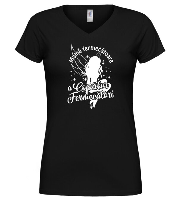  model  pe tricou