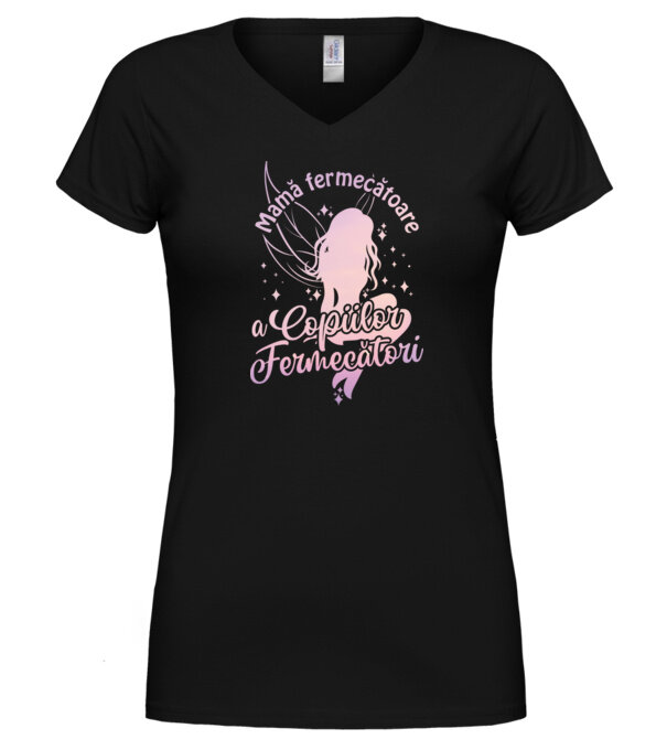  model  pe tricou