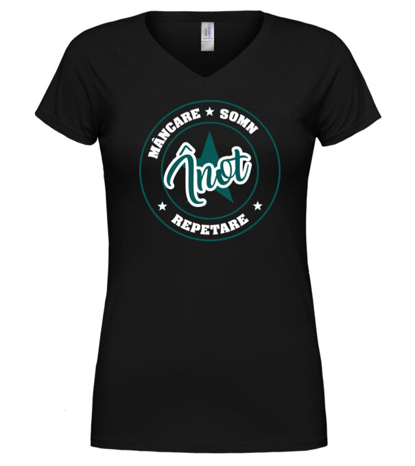  model  pe tricou