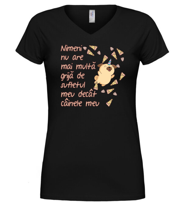  model  pe tricou