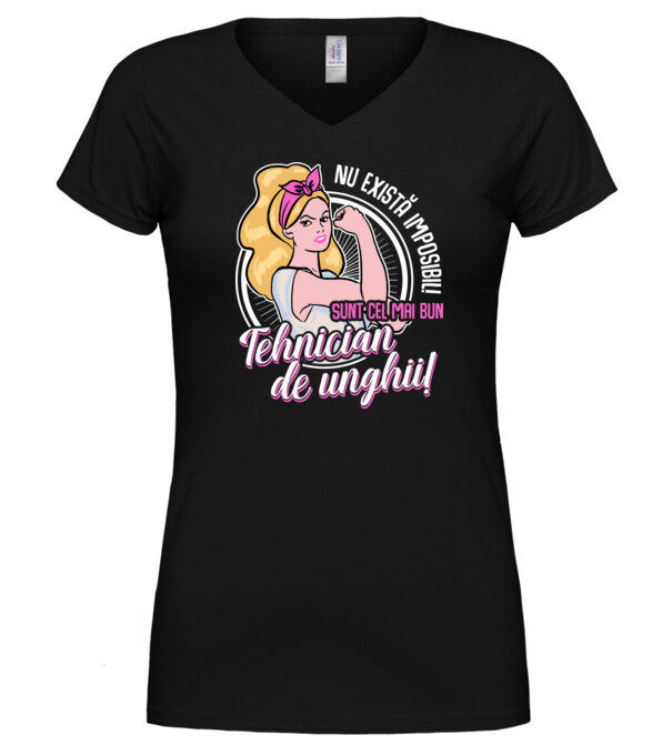  model  pe tricou