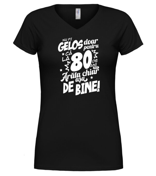  model  pe tricou