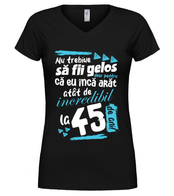  model  pe tricou