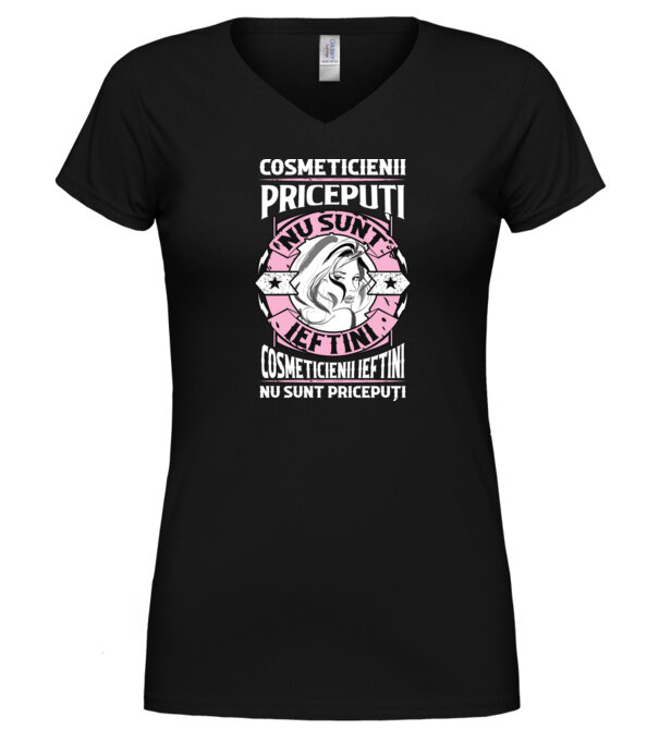  model  pe tricou