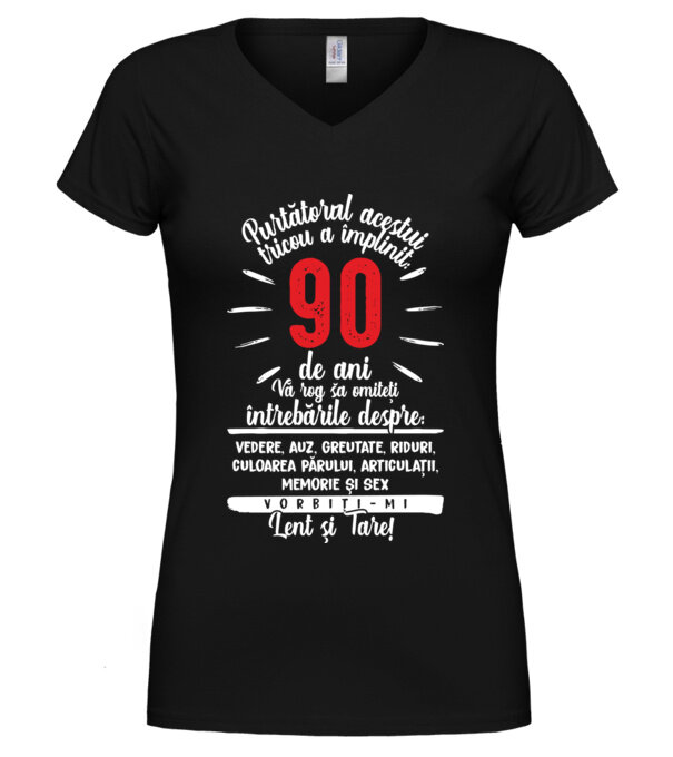  model  pe tricou