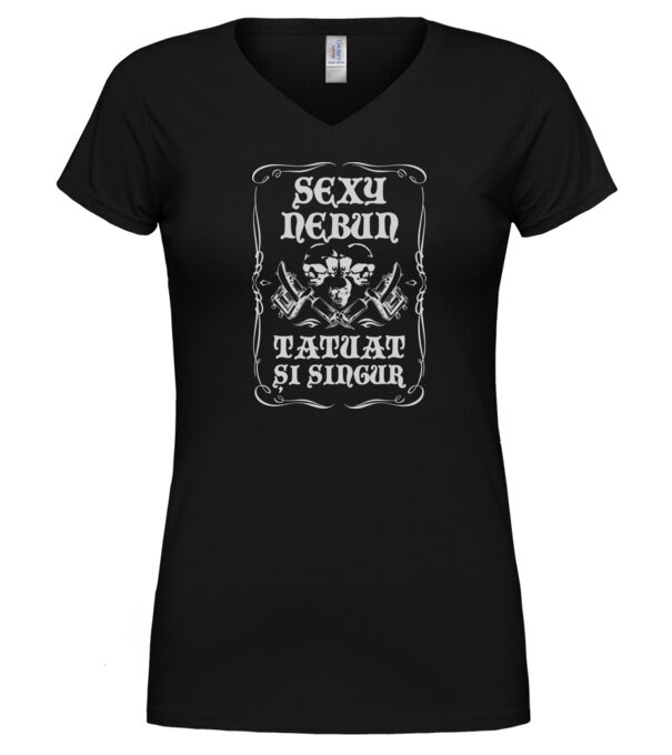 model  pe tricou