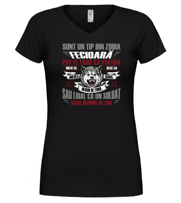  model  pe tricou