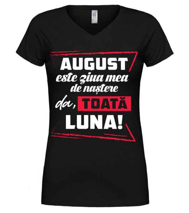  model  pe tricou