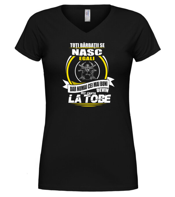  model  pe tricou