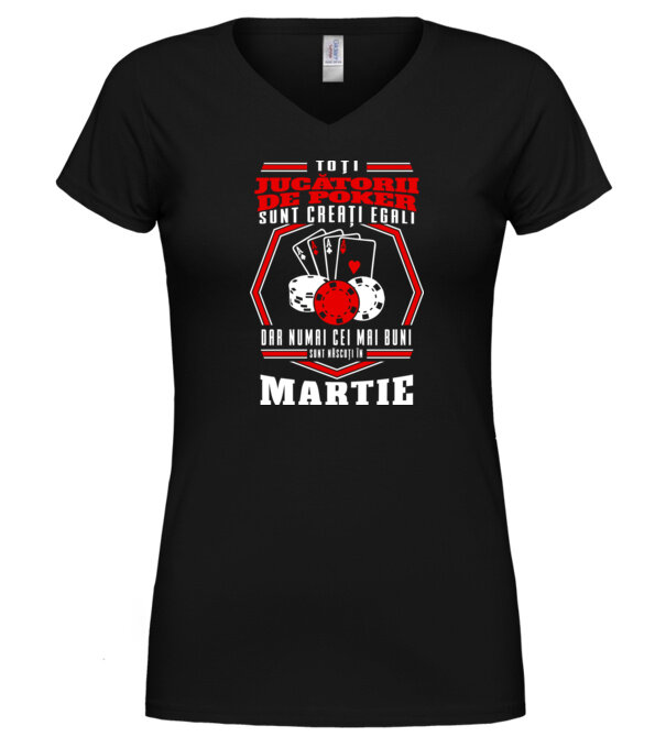  model  pe tricou