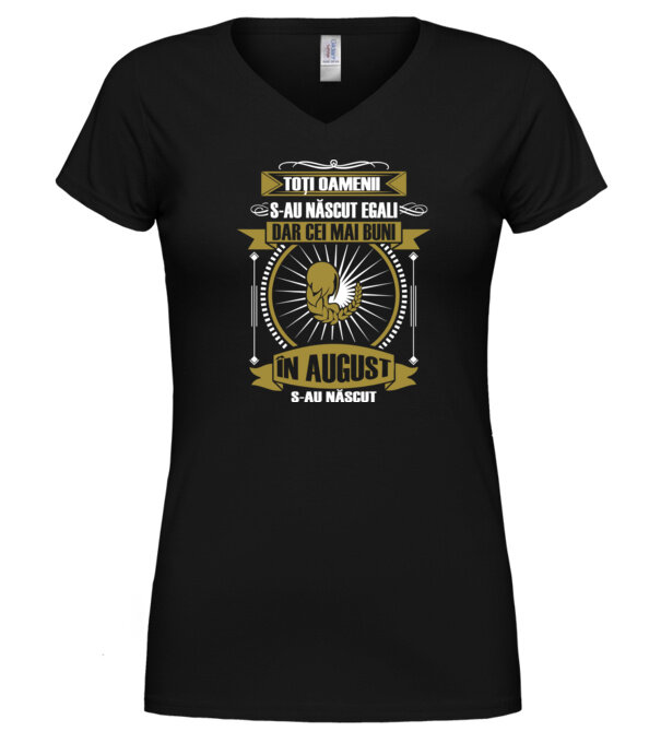  model  pe tricou