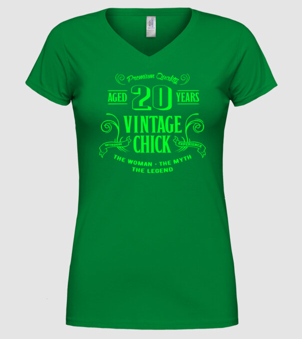 Vintage chick - 20 model verde pe tricou