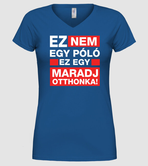 model albastru regal pe tricou