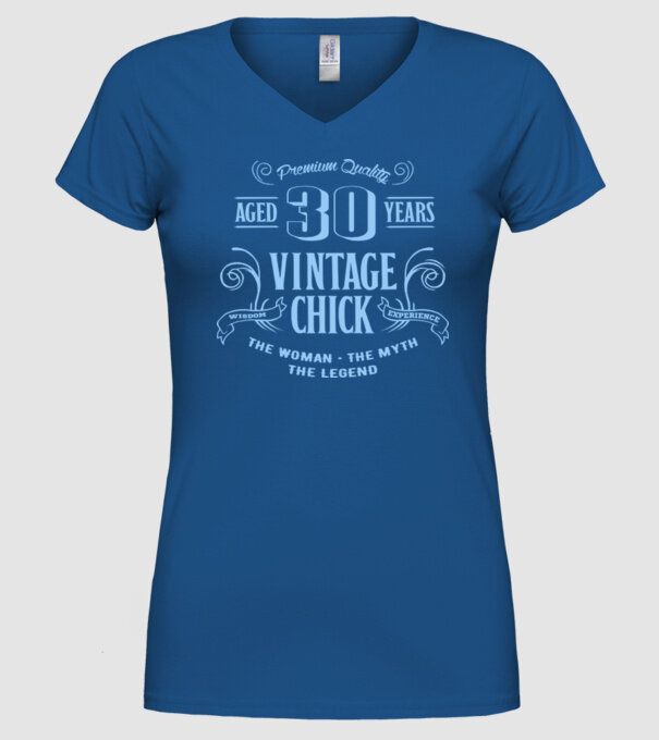 Vintage chick - 30 model albastru regal pe tricou